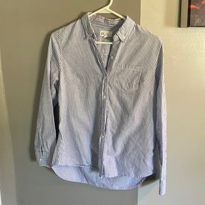 Gap “Boyfriend Fit” button up